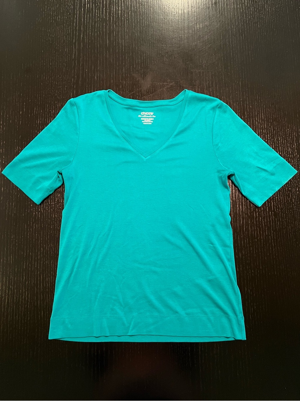 Chico’s The Ultimate Tee V-Neck – Size 1 (medium) Turquoise